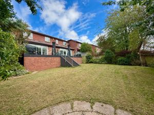 Photo 9- click for photo gallery